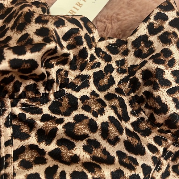 Cheetah bustier top adjustable straps- NWT size XS - Picture 4 of 8
